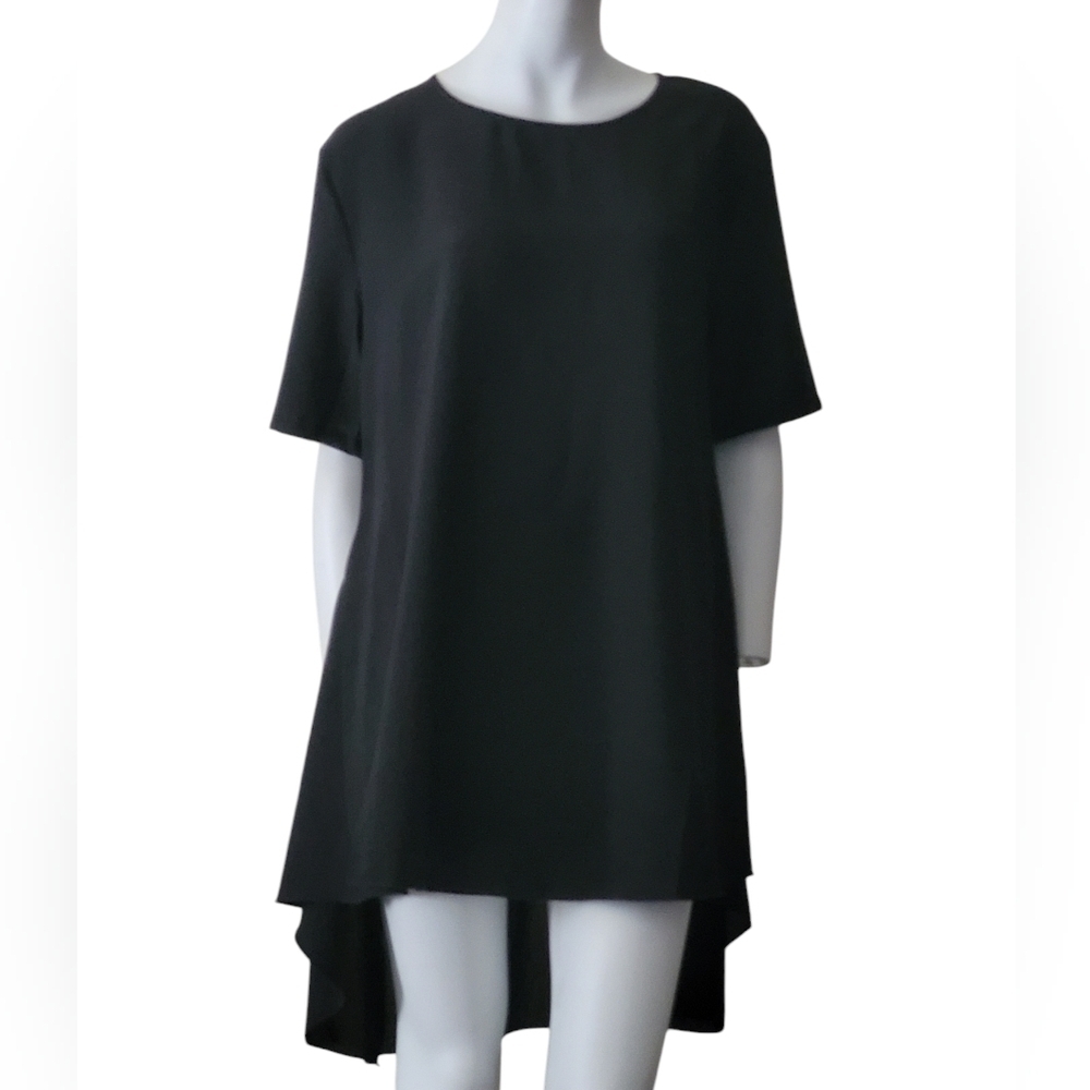 Patrizia Luca Oversize High-Low Tunic in Black Crew Neck Short Sleeve
